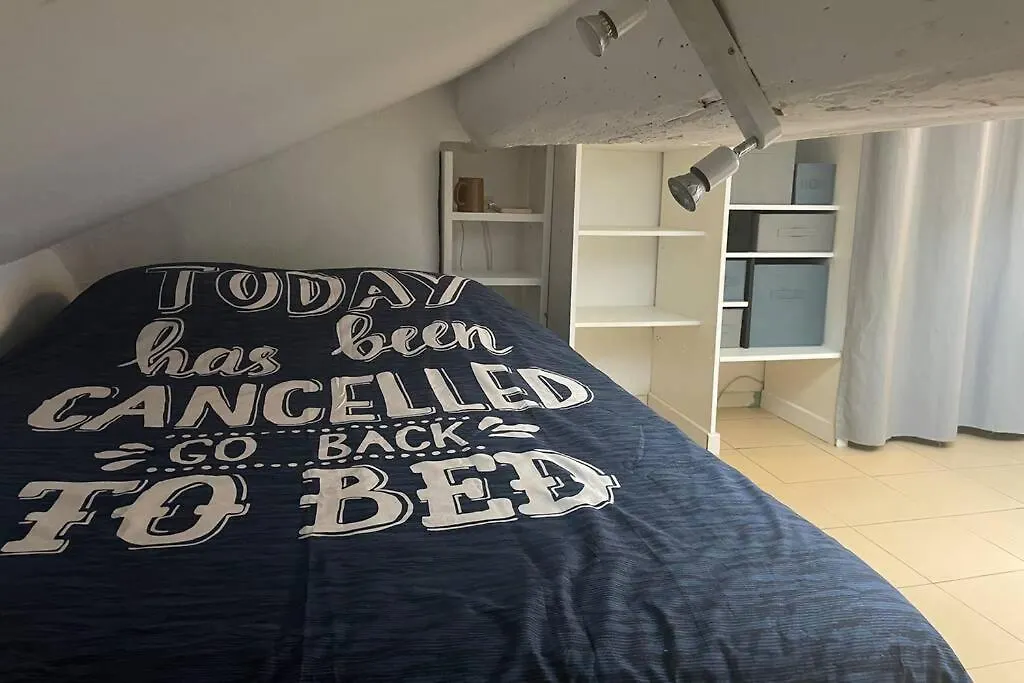 Studio Mansarde Gare De Toulon Et Place Liberte Apartment